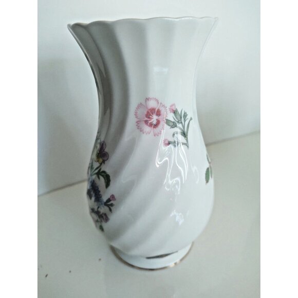 Aynsley Bone China Vase 6" - Wild Tudor Floral Pattern - Picture 3 of 10